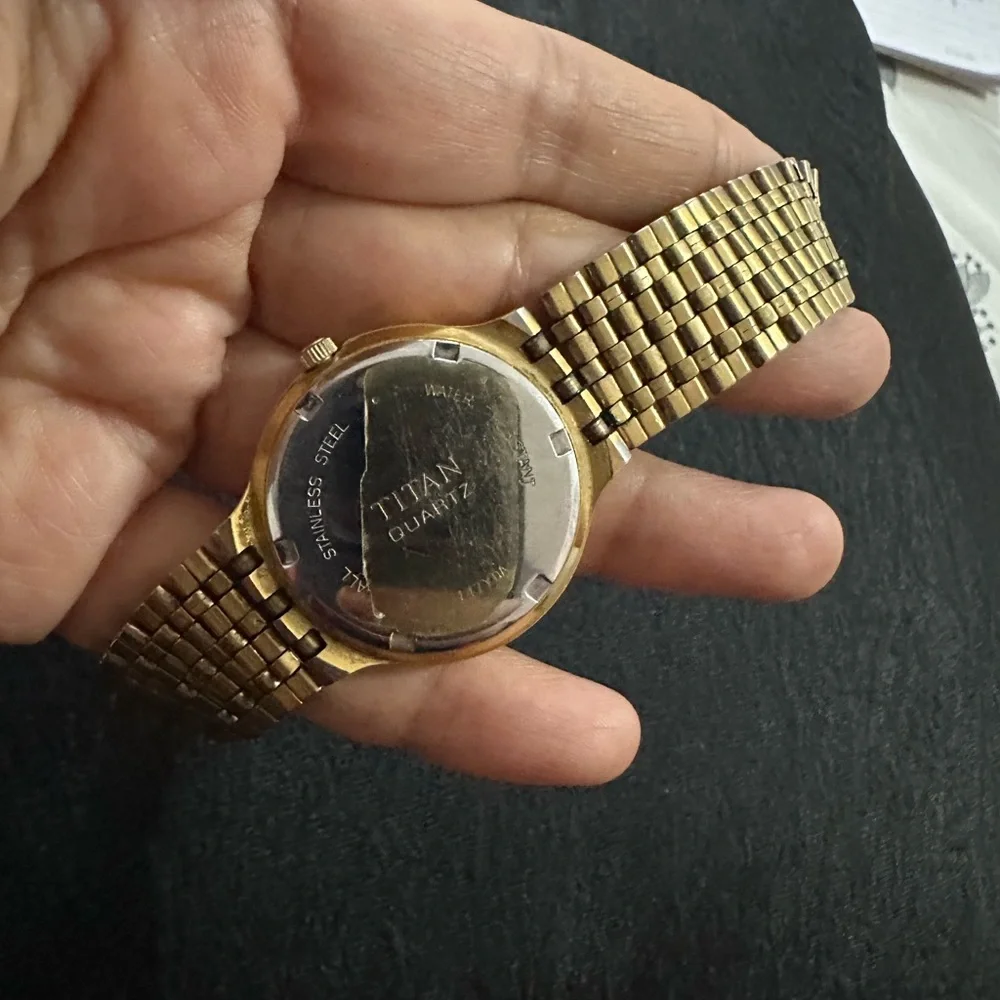 Titan original men’s watch - Picture 4 of 9